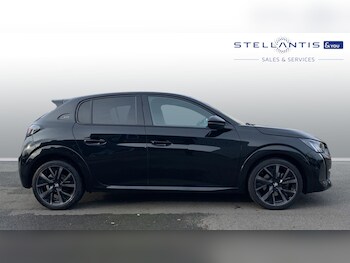 Used Peugeot 208 2021 for sale - 77397010: Photo