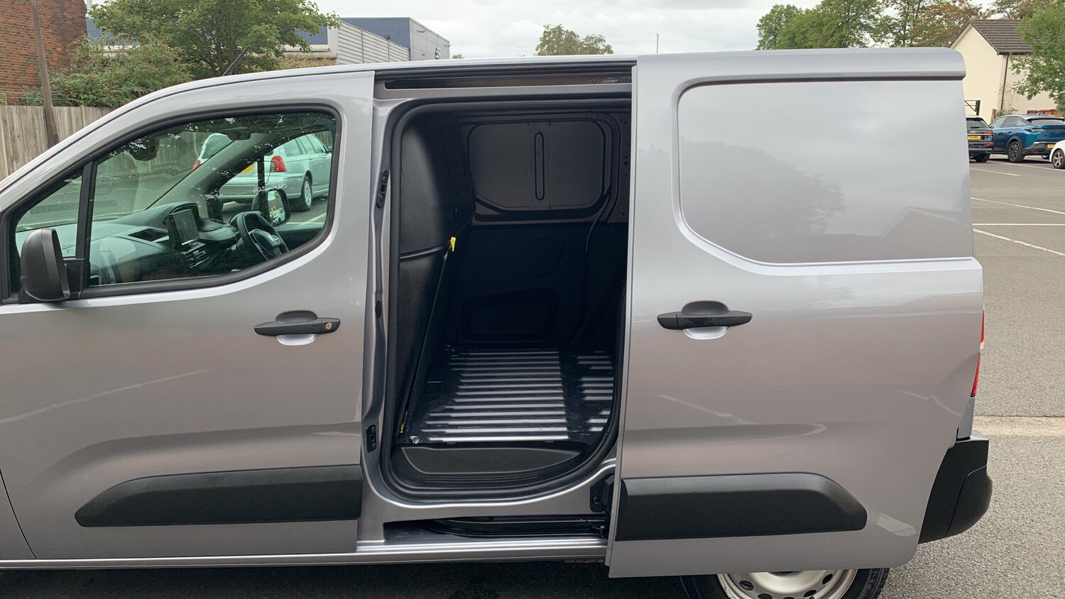 Vehicle 43