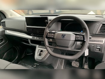 Used Peugeot Expert 2025 for sale - 76966099: Photo