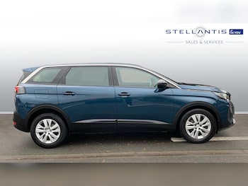 Used Peugeot 5008 2022 for sale - 76825709: Photo