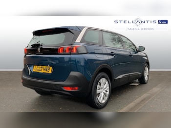 Used Peugeot 5008 2022 for sale - 76825709: Photo