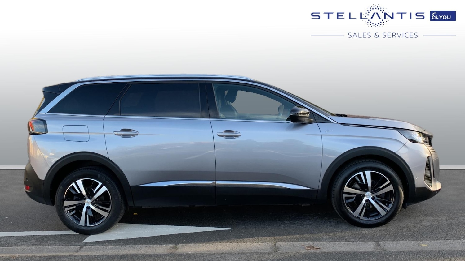 Used Peugeot 5008 2022 for sale - 76338281: Photo 2