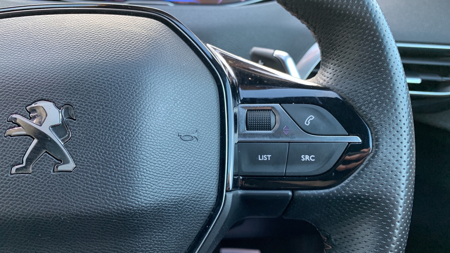 Used Peugeot 5008 2022 for sale - 76338281: Photo 24