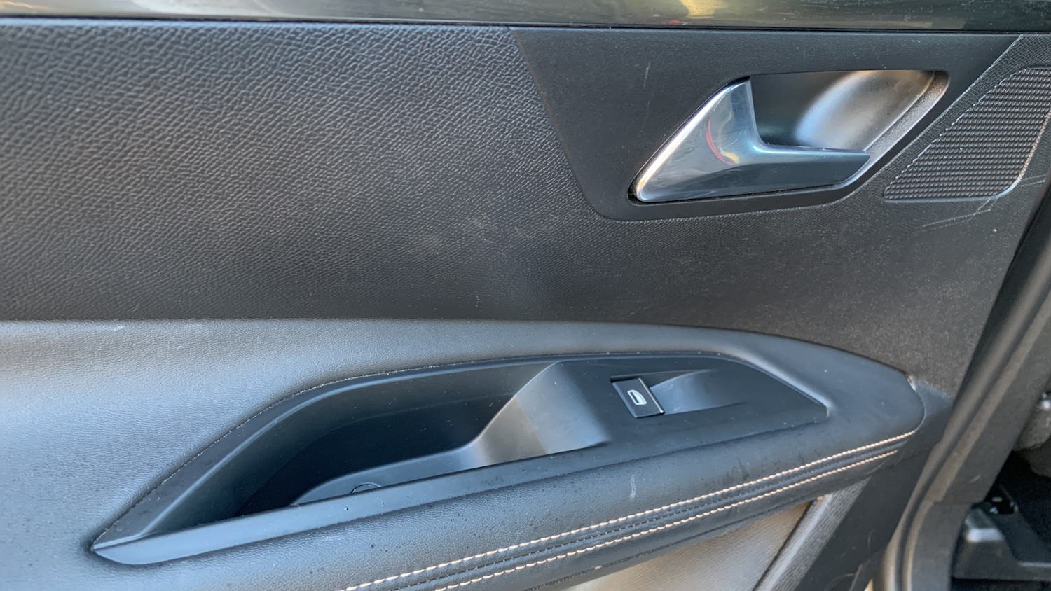 Used Peugeot 5008 2022 for sale - 76338281: Photo 41