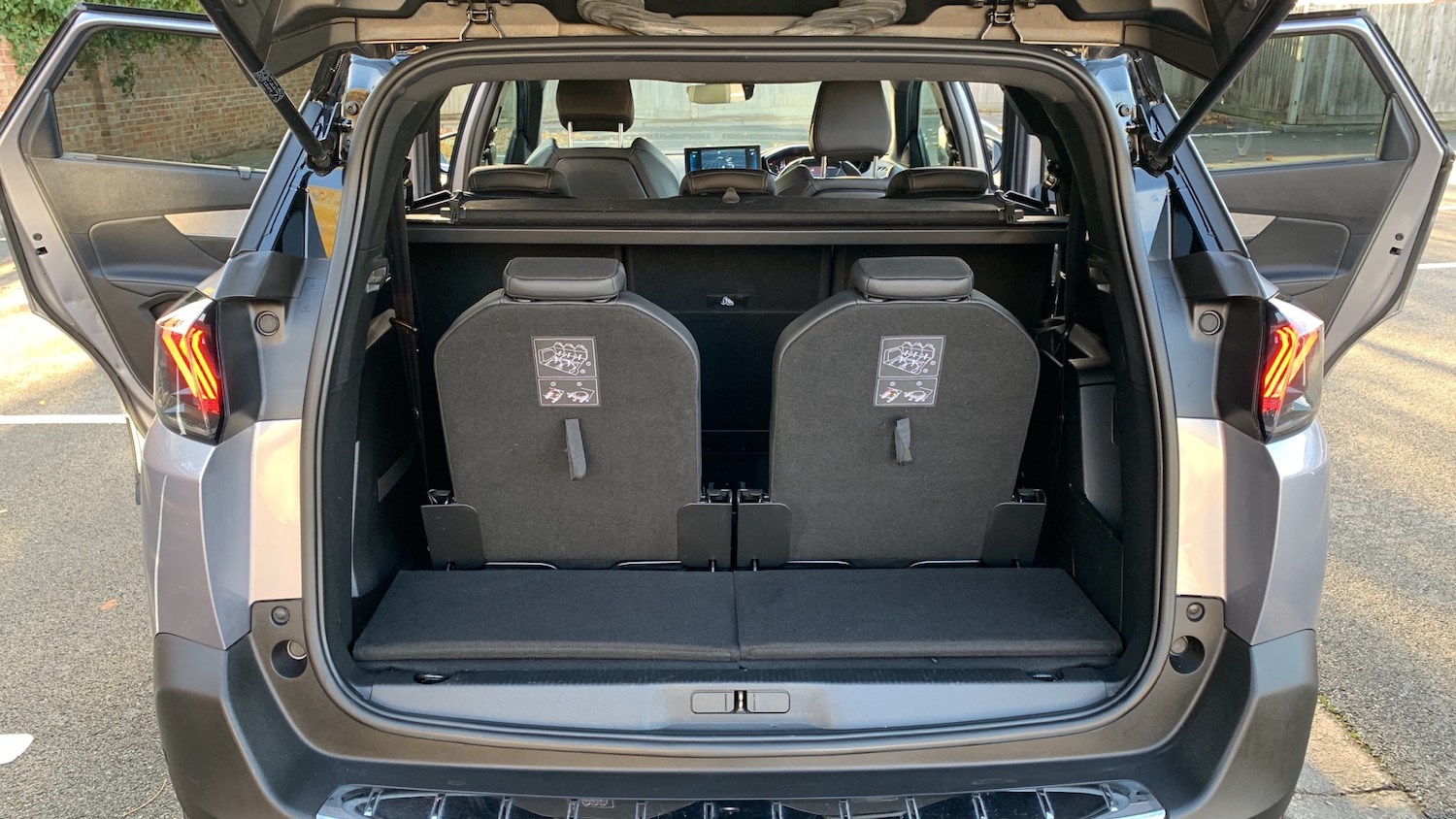 Used Peugeot 5008 2022 for sale - 76338281: Photo 55