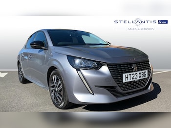 Peugeot - 208