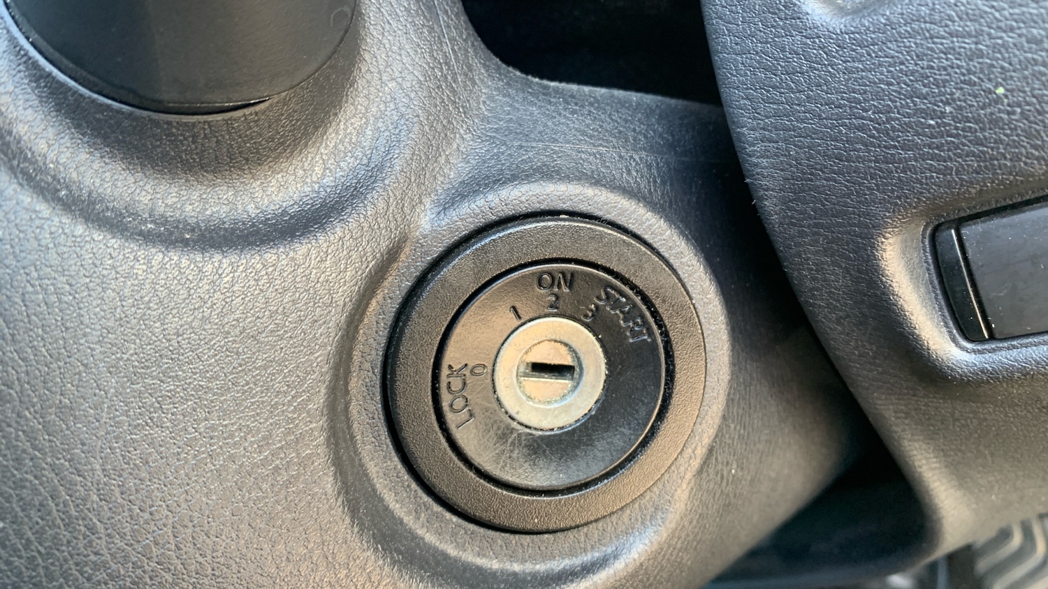 Used Nissan Juke 2022 for sale - 76621422: Photo 38