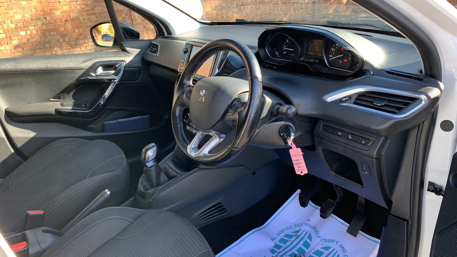 Used Peugeot 208 2019 for sale - 76350366: Photo 11