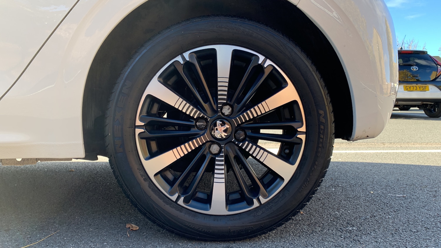 Used Peugeot 208 2019 for sale - 76350366: Photo 16
