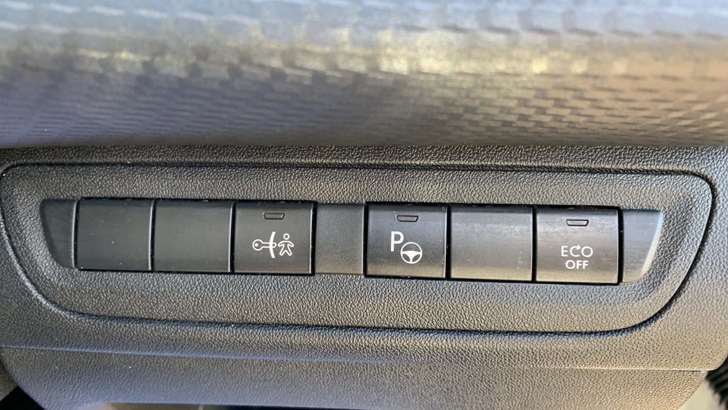 Used Peugeot 208 2019 for sale - 76350366: Photo 34