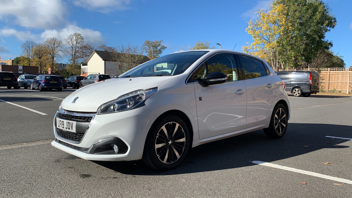 Used Peugeot 208 2019 for sale - 76350366: Photo 7