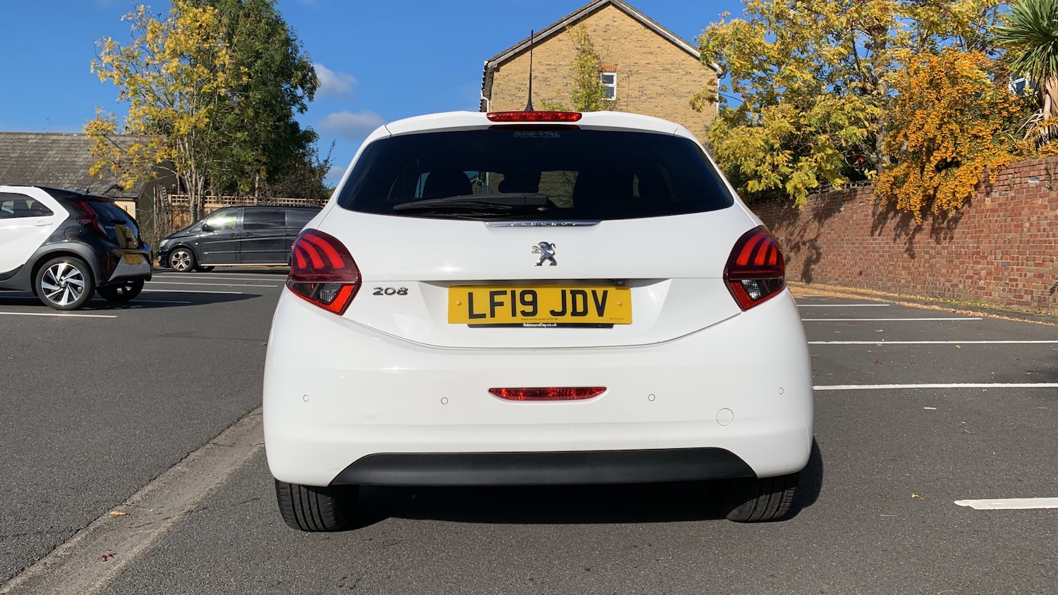 Used Peugeot 208 2019 for sale - 76350366: Photo 9