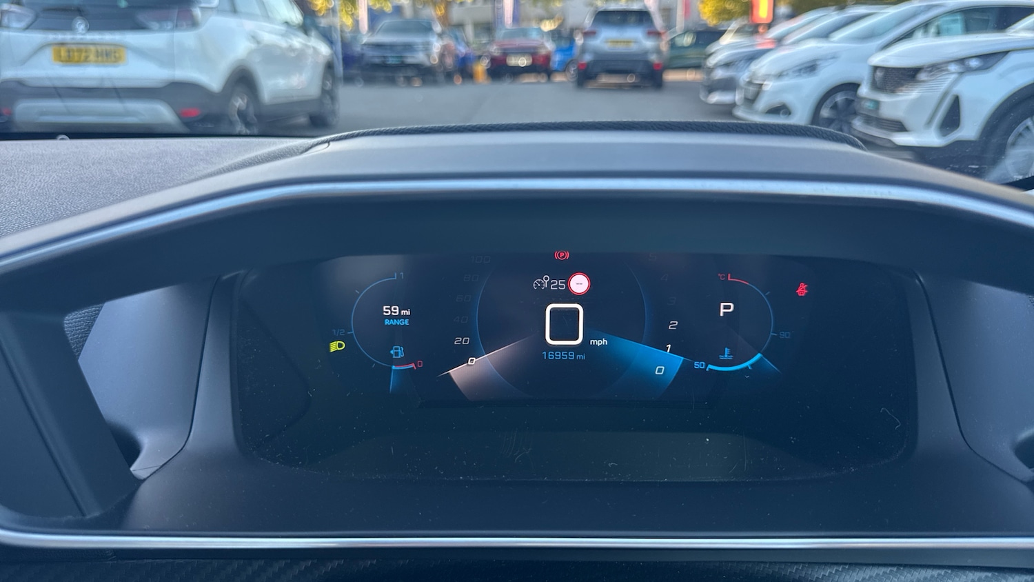 Used Peugeot 208 2022 for sale - 76647082: Photo 13