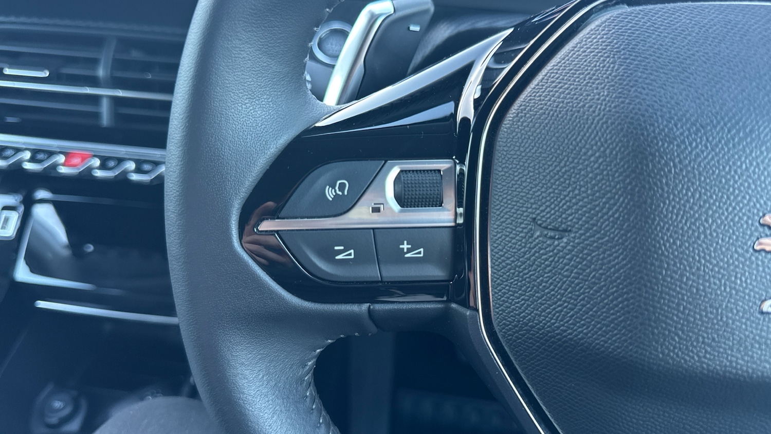 Used Peugeot 208 2022 for sale - 76647082: Photo 23