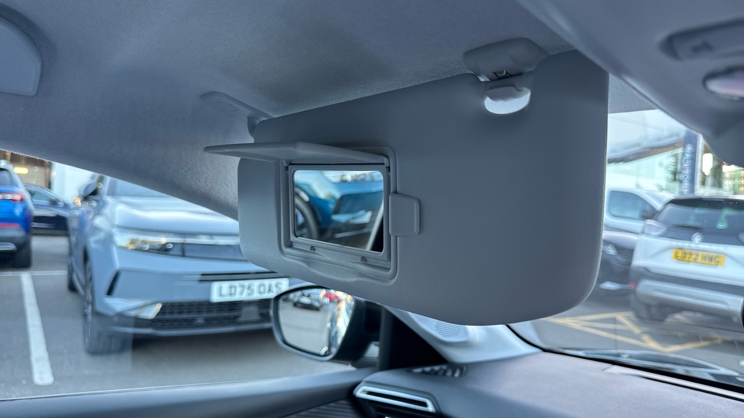 Used Peugeot 208 2022 for sale - 76647082: Photo 32