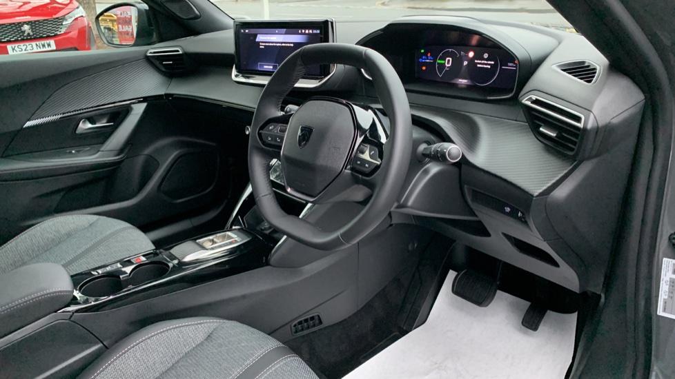 Used Peugeot 2008 2024 for sale - 76308012: Photo 11