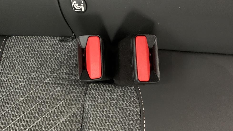 Used Peugeot 2008 2024 for sale - 76308012: Photo 35