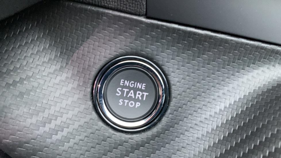 Used Peugeot 2008 2024 for sale - 76308012: Photo 40