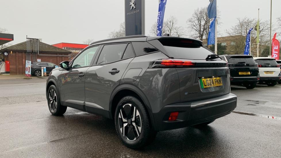 Used Peugeot 2008 2024 for sale - 76308012: Photo 5