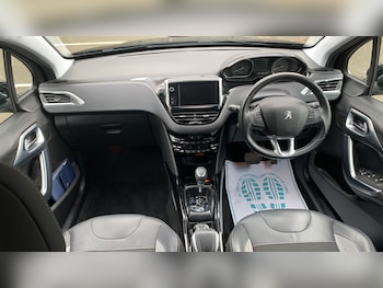 Used Peugeot 2008 2018 for sale - 78418102: Photo