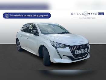 Peugeot - 208