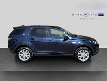 Used Land Rover Discovery Sport 2018 for sale - 79633181: Photo