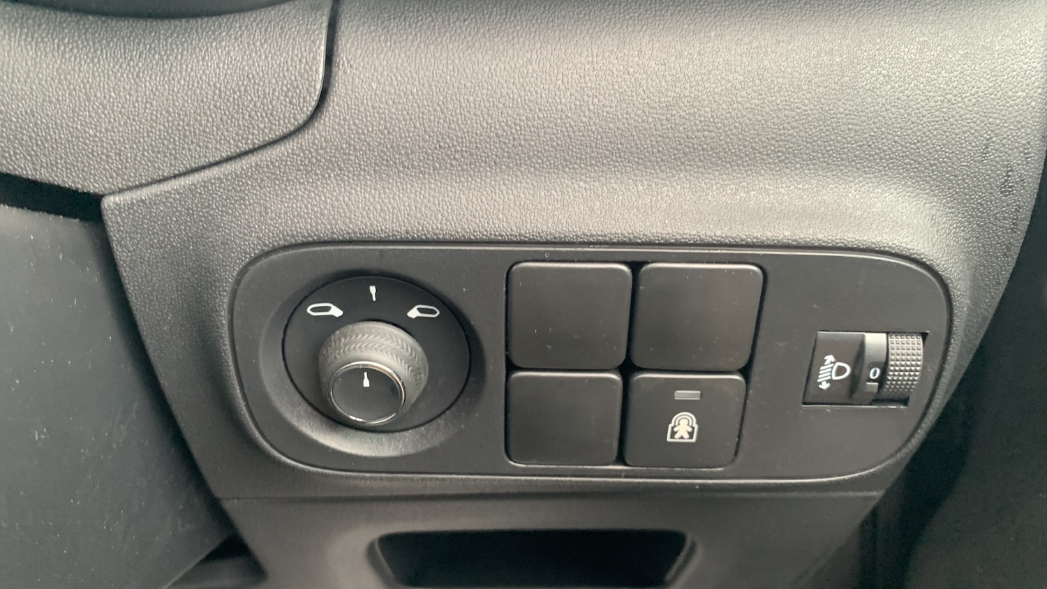 Used Citroen C3 2024 for sale - 76729993: Photo 34