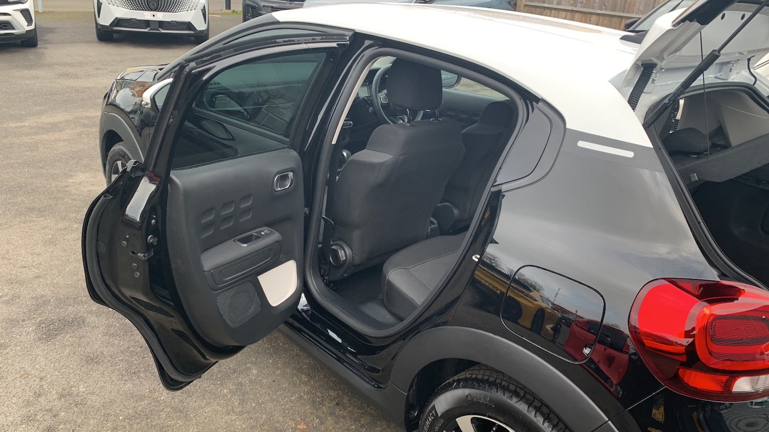 Used Citroen C3 2024 for sale - 76729993: Photo 53