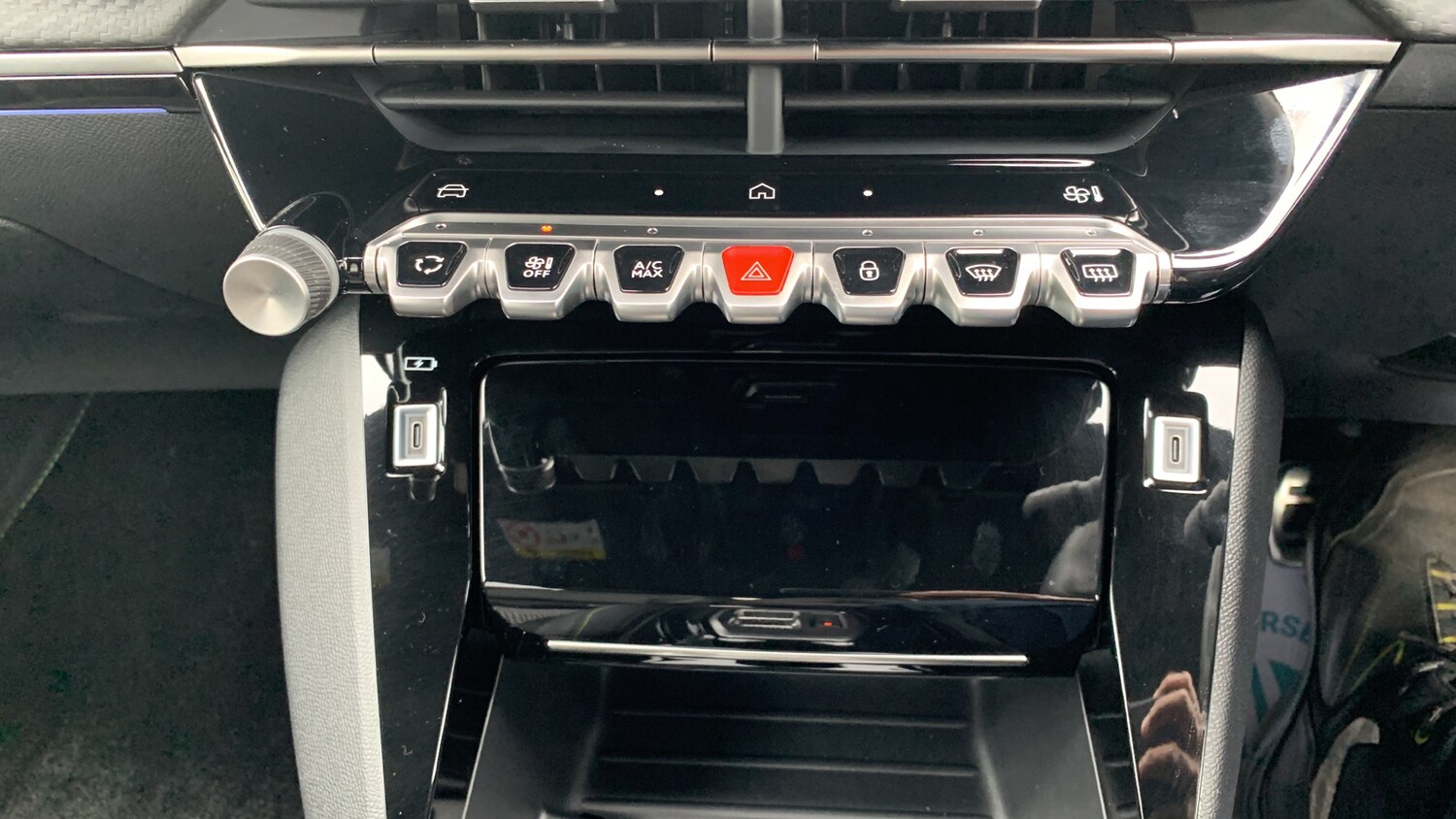 Used Peugeot 2008 2026 for sale - 78117145: Photo 49