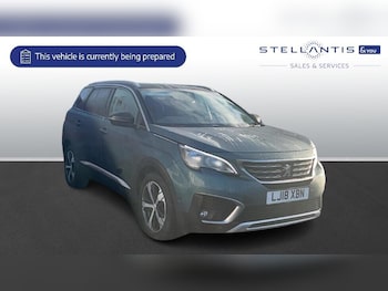 Used Peugeot 5008 2018 for sale - 77231229: Photo