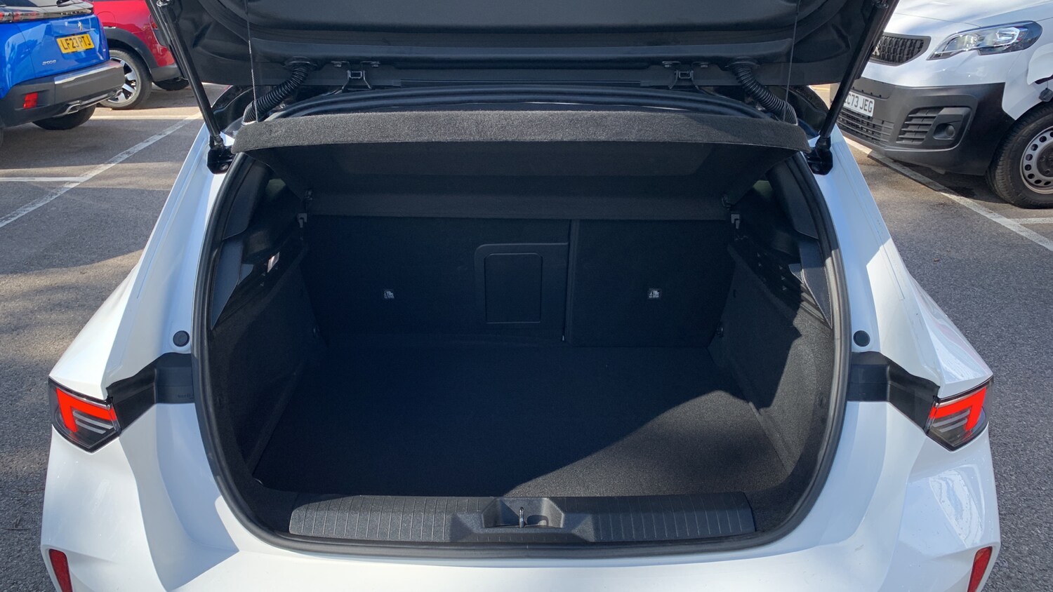 Used Vauxhall Astra 2023 for sale - 75929275: Photo 19