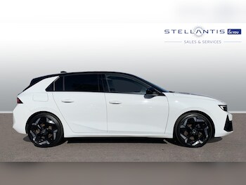 Used Vauxhall Astra 2023 for sale - 75929275: Photo
