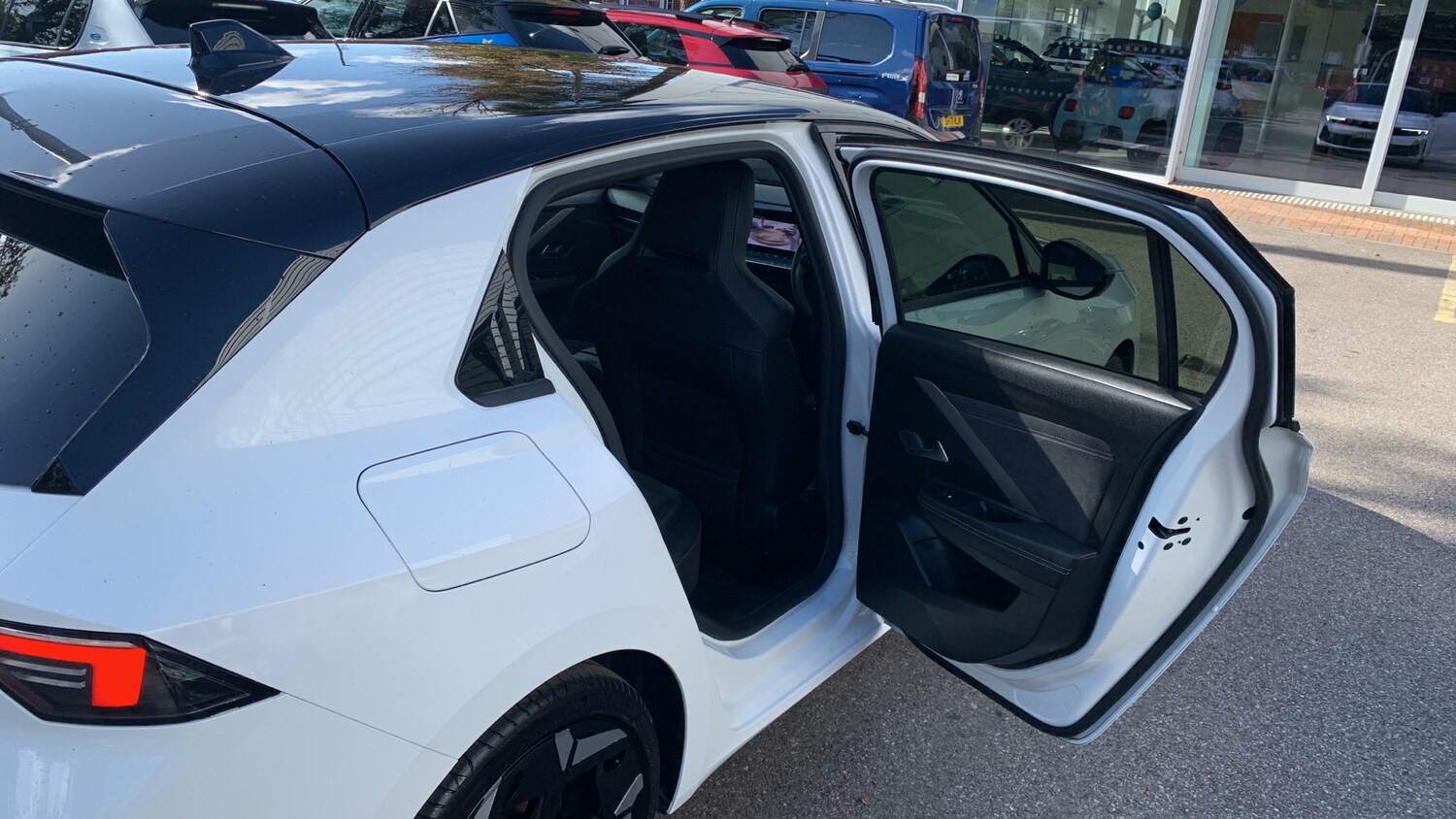 Used Vauxhall Astra 2023 for sale - 75929275: Photo 59