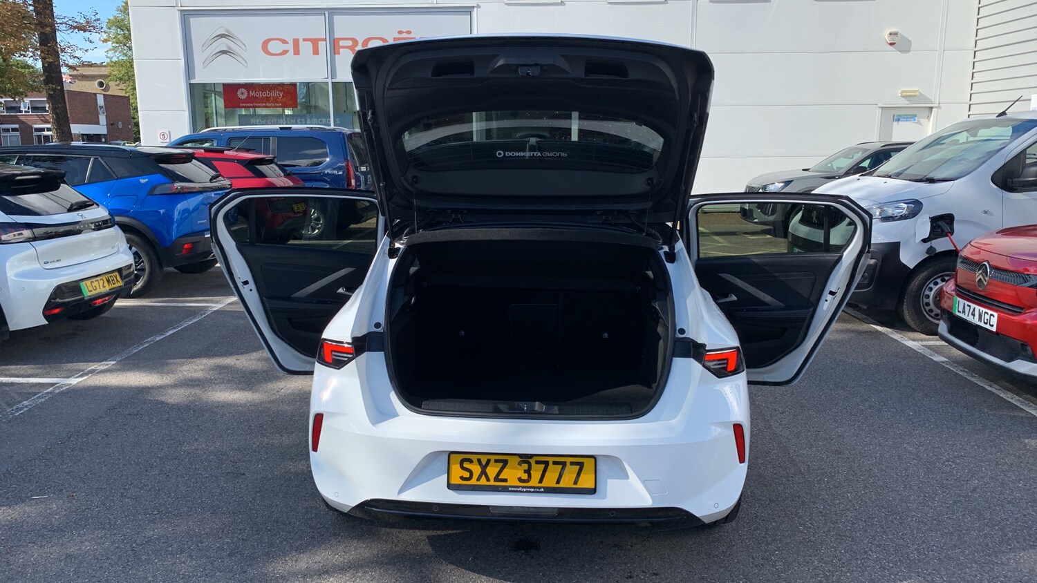 Used Vauxhall Astra 2023 for sale - 75929275: Photo 63