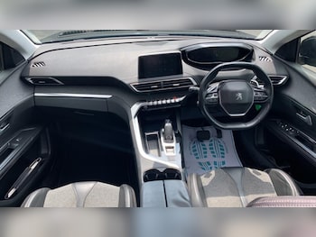 Used Peugeot 5008 2018 for sale - 79413737: Photo