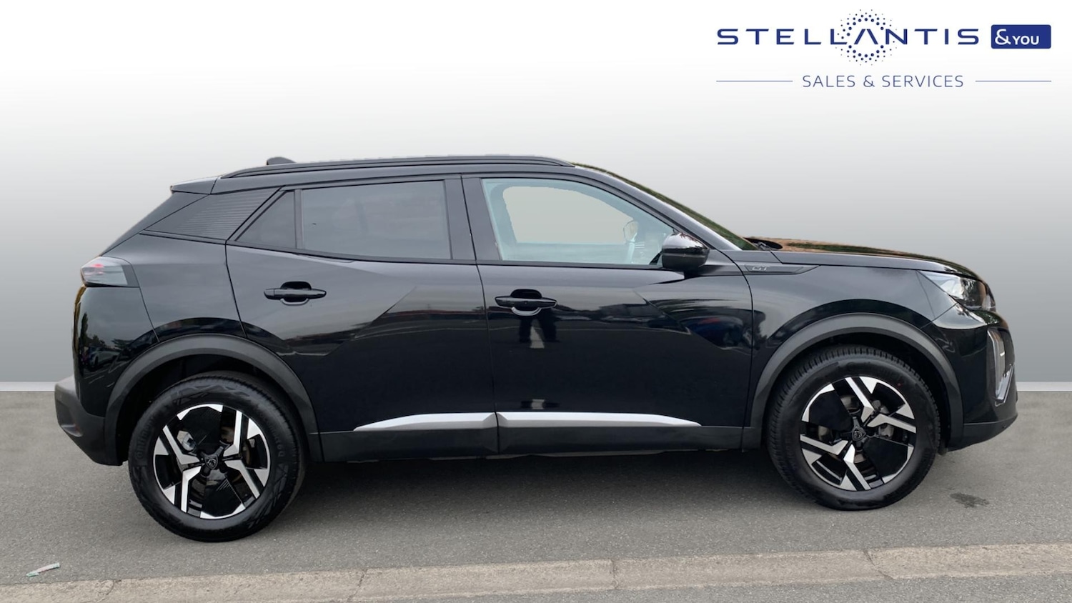 Used Peugeot 2008 2023 for sale - 76086036: Photo 2