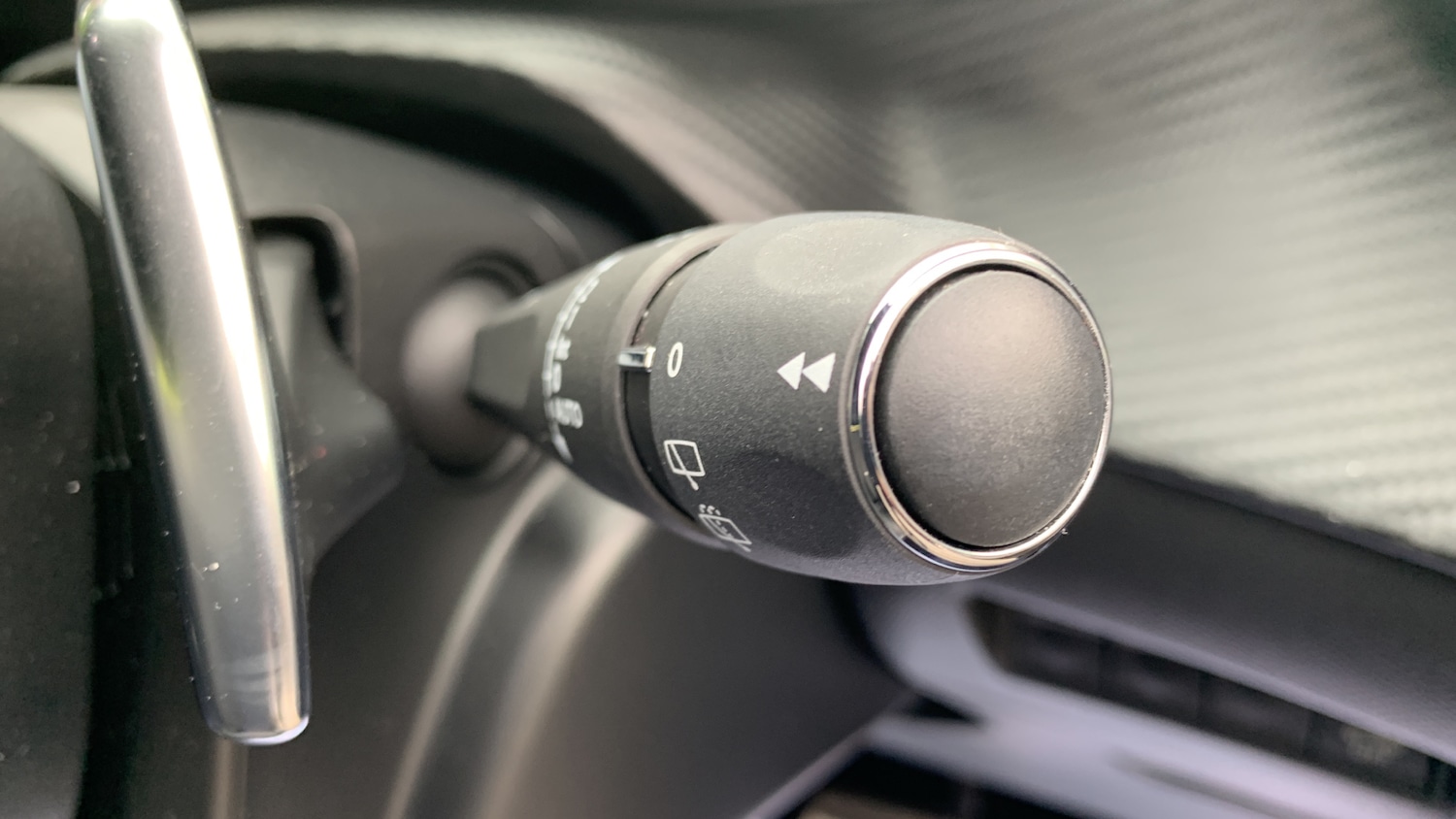 Used Peugeot 2008 2023 for sale - 76086036: Photo 28