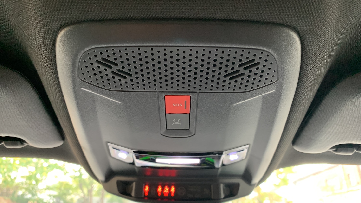 Used Peugeot 2008 2023 for sale - 76086036: Photo 39