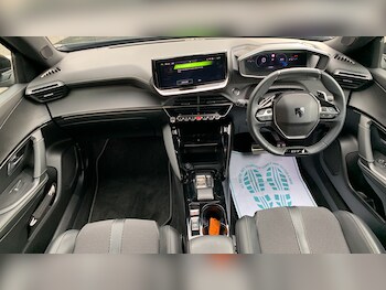 Used Peugeot 2008 2023 for sale - 76086036: Photo 4
