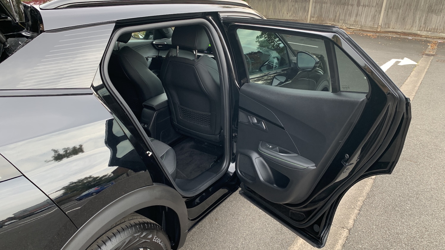 Used Peugeot 2008 2023 for sale - 76086036: Photo 50