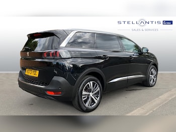 Used Peugeot 5008 2023 for sale - 76033069: Photo 3