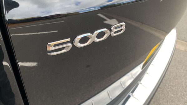 Used Peugeot 5008 2023 for sale - 76033069: Photo 44