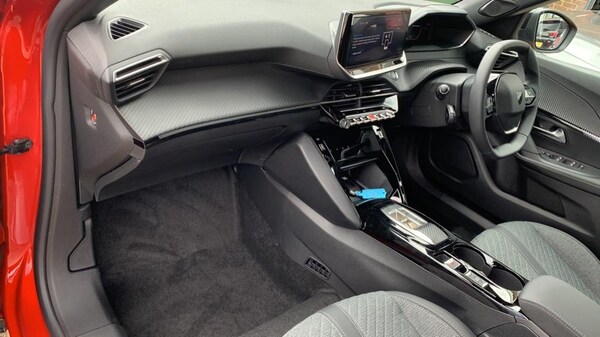 Used Peugeot 2008 2024 for sale - 72621064: Photo 12