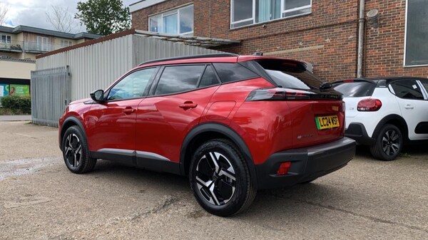 Used Peugeot 2008 2024 for sale - 72621064: Photo 5