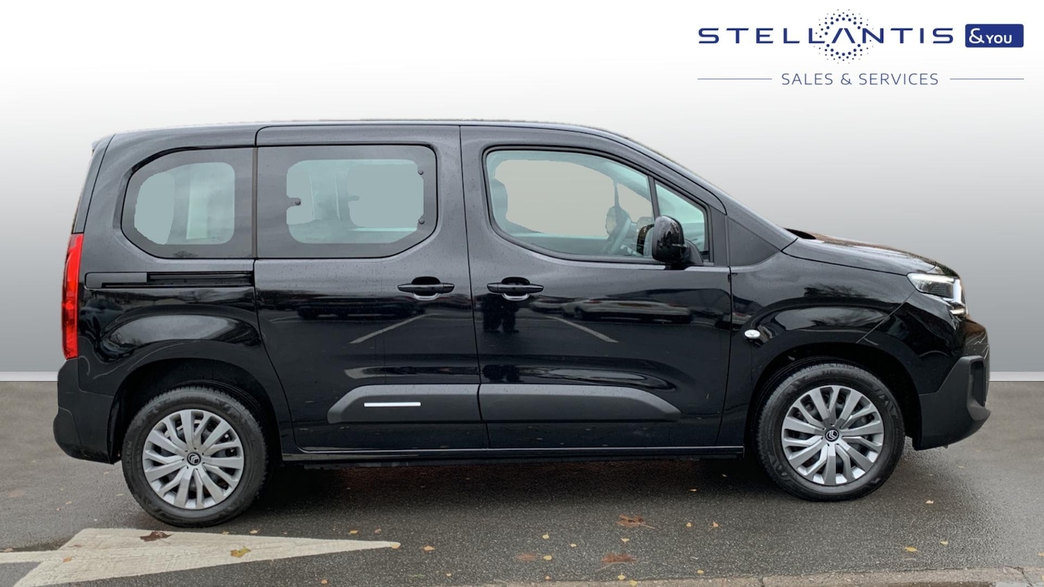 Used Citroen Berlingo 2024 for sale - 76759975: Photo 2