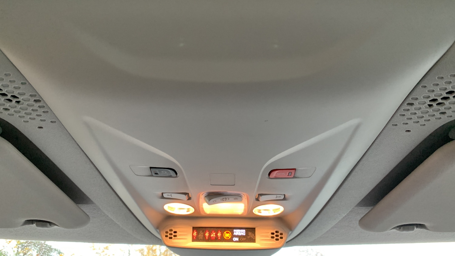 Used Citroen Berlingo 2024 for sale - 76759975: Photo 39