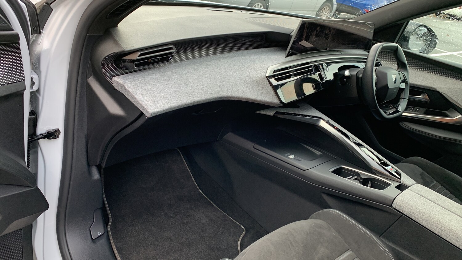 Used Peugeot 3008 2024 for sale - 76241091: Photo 12