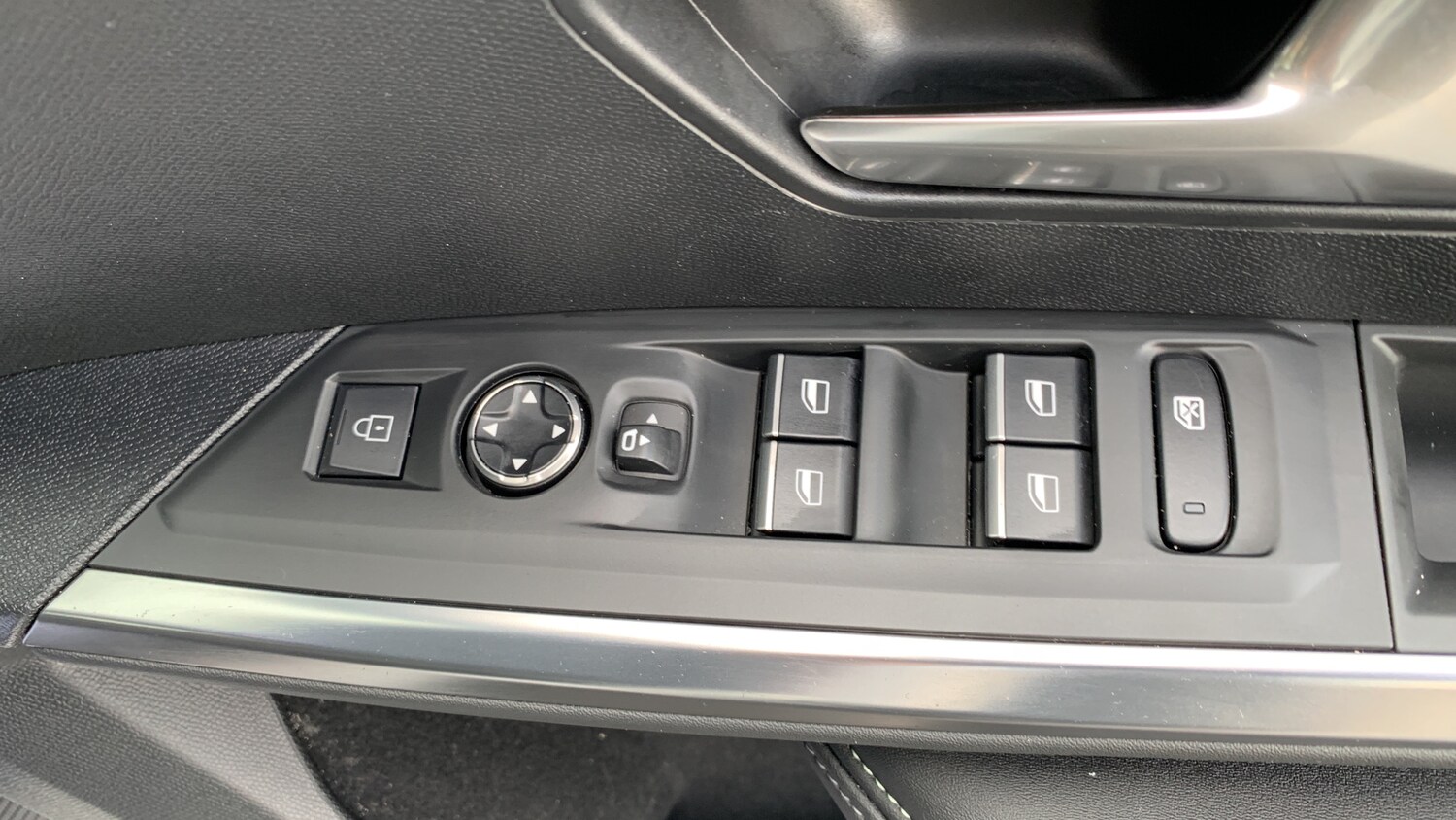 Used Peugeot 3008 2024 for sale - 76241091: Photo 22