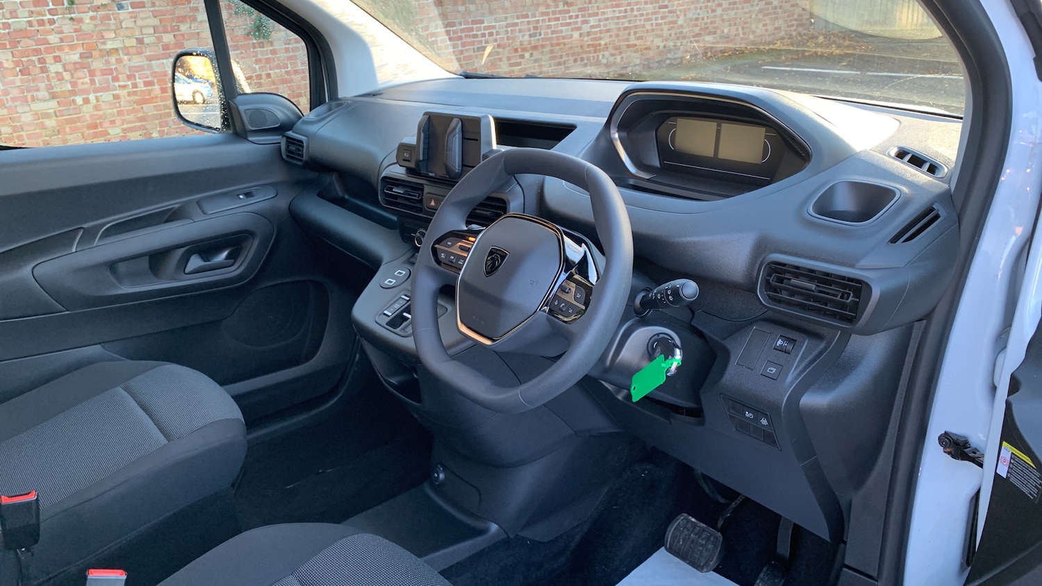 Used Peugeot Partner 2025 for sale - 76787605: Photo 11