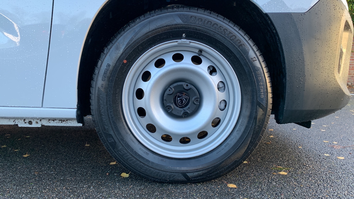 Used Peugeot Partner 2025 for sale - 76787605: Photo 15